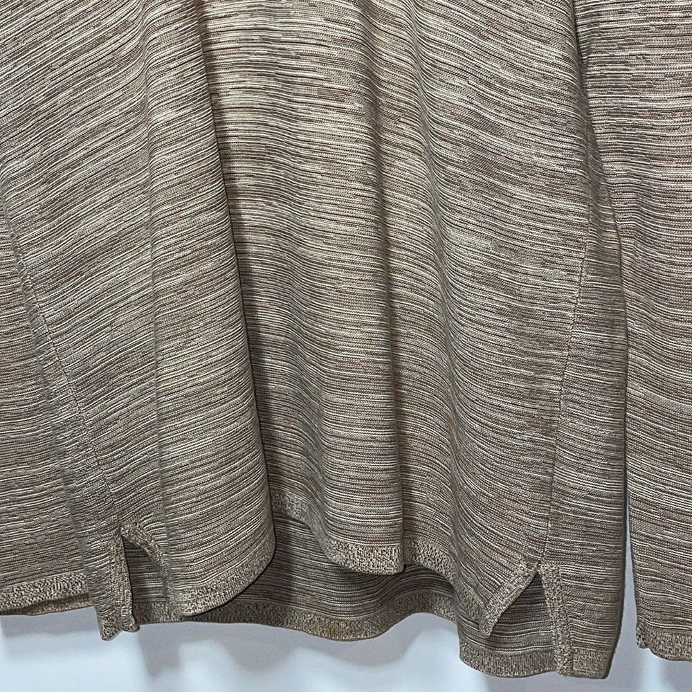 Express sweater - Picture 3 of 7